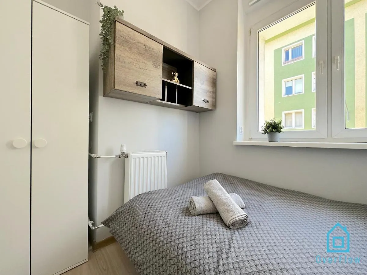 Spring Room Gdansk 0*,